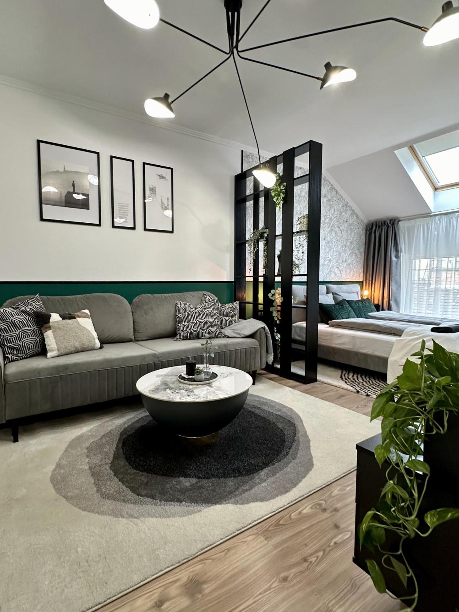 D26 Luxury Suites Budapest Esterno foto